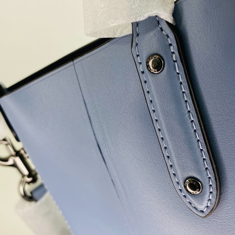 Coach Central Shopper Leather Tote - Picture 3 of 7